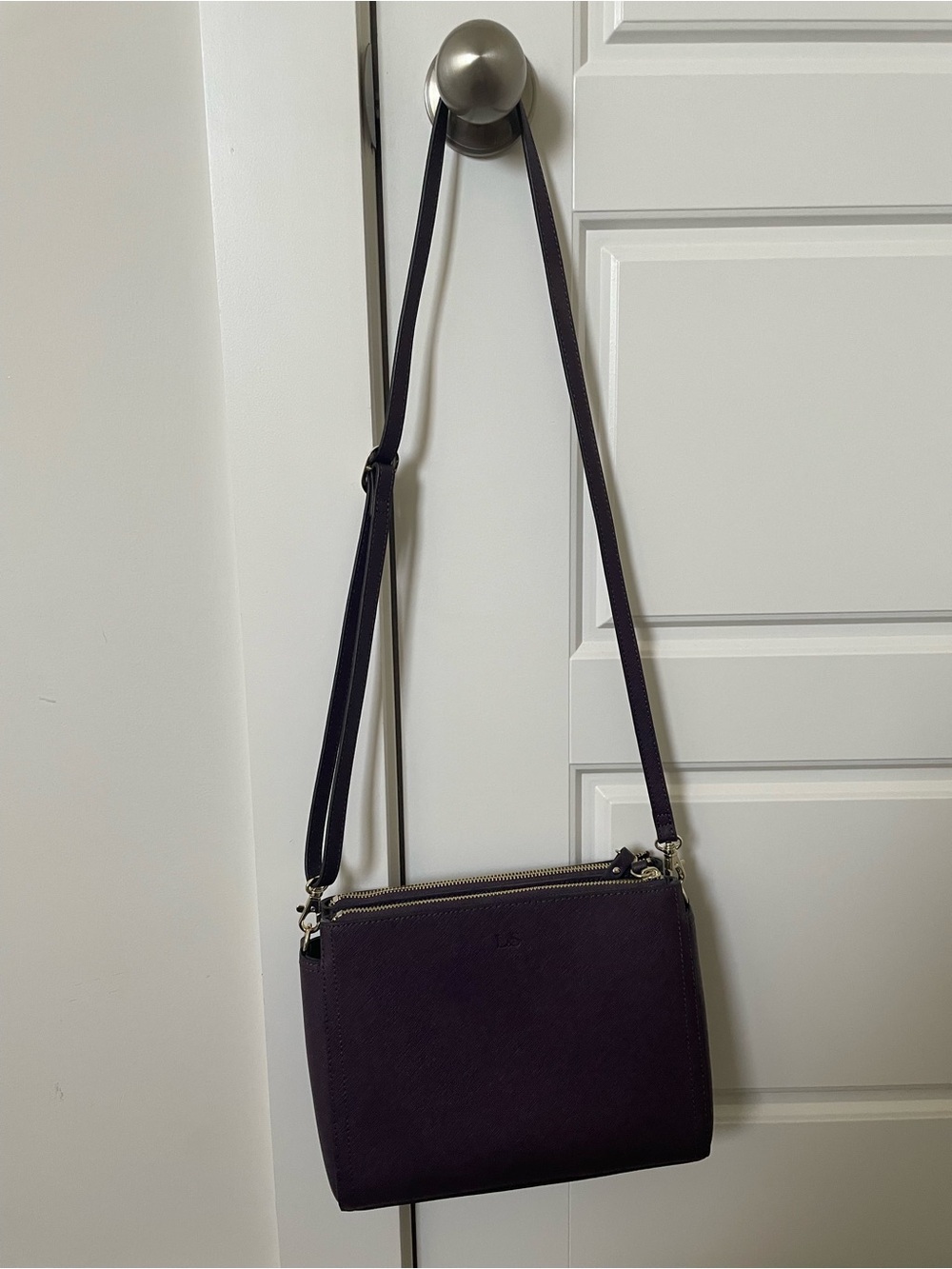 Lo & Sons Pearl Convertible Crossbody Bag in Plum Saffiano Leather